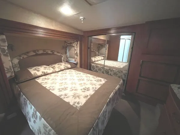 $44,000 | 28-94 Woodhaven Lakes, Sublette, IL 61367