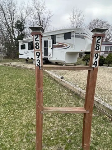 $44,700 | 28-94 Woodhaven Lakes, Sublette, IL 61367