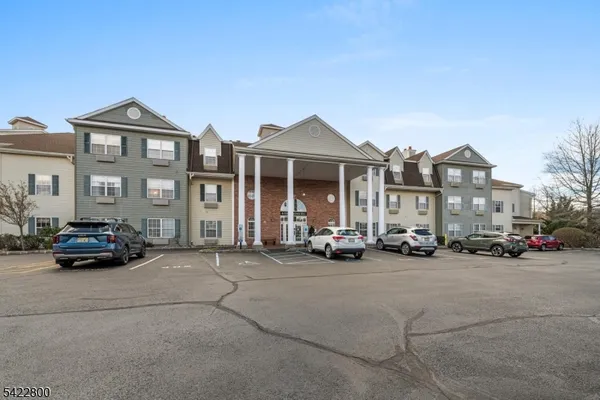 $250,000 | 6116 Richmond Road, Unit 116, West Milford, NJ 07480