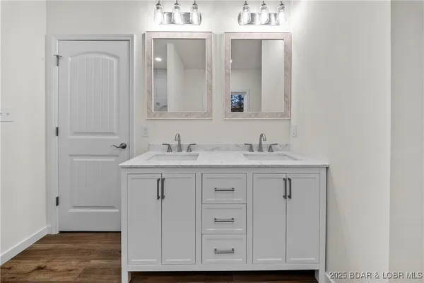 $329,000 | 4 Kathleen Court, Kaiser, MO 65047