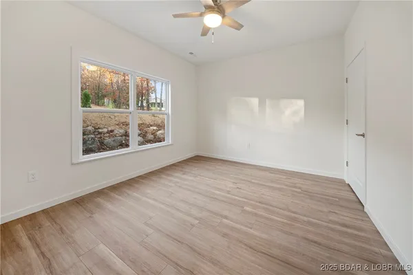 $329,000 | 4 Kathleen Court, Kaiser, MO 65047