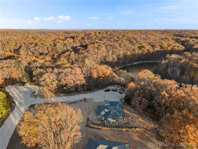 $329,000 | 4 Kathleen Court, Kaiser, MO 65047