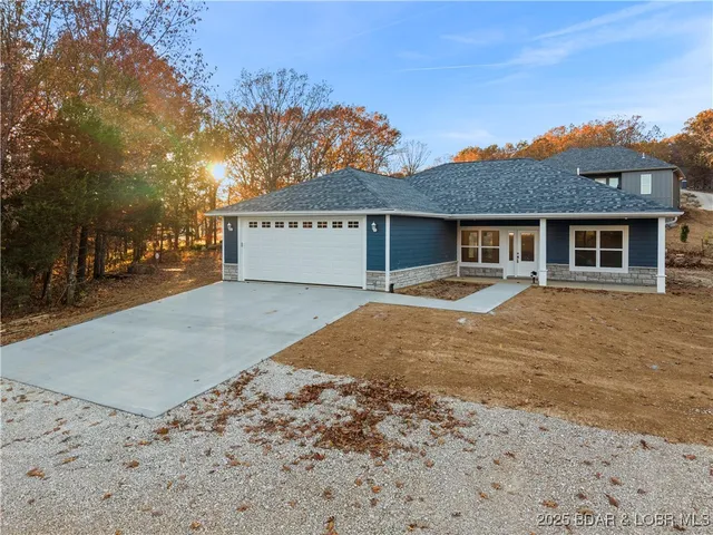 $329,000 | 4 Kathleen Court, Kaiser, MO 65047