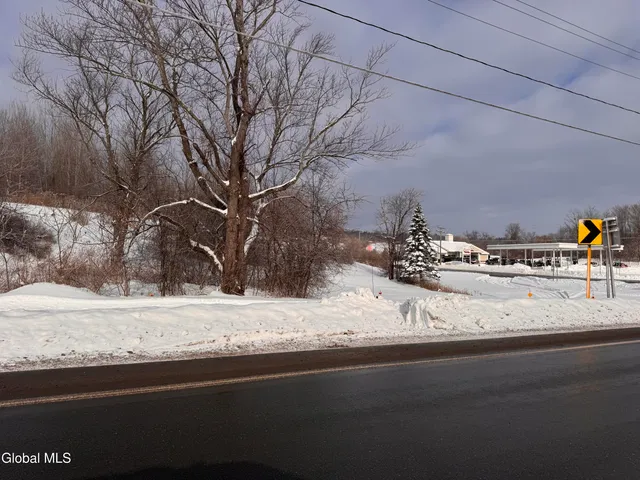 $399,000 | 4048 Highway 2, Brunswick, NY 12180