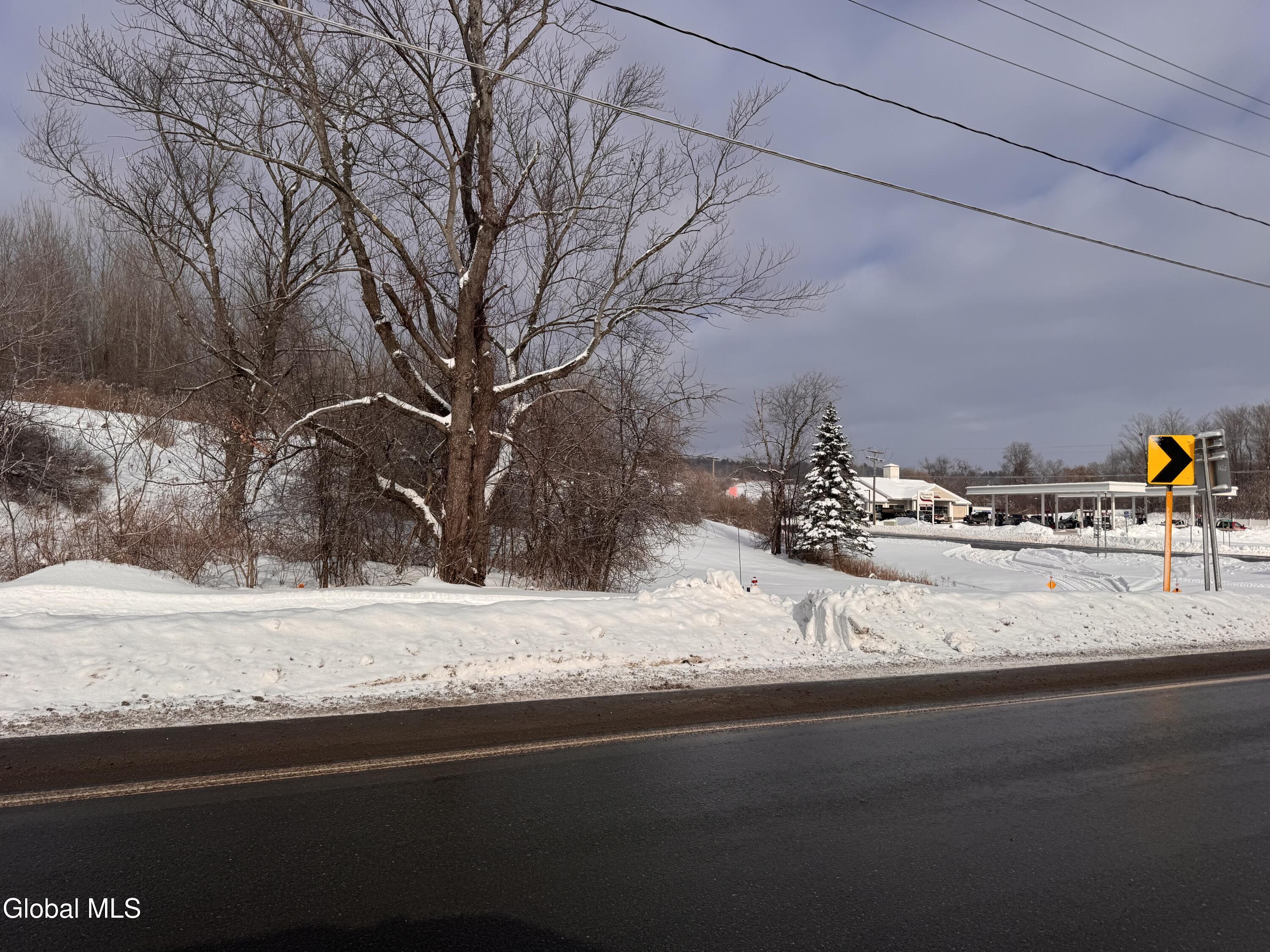 4048 Highway 2 Brunswick, NY 12180 - Photo 2 of 4 IMG_2883