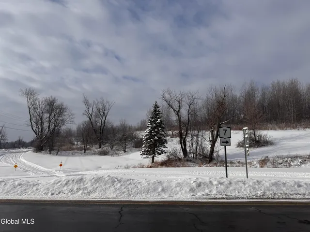 $399,000 | 4048 Highway 2, Brunswick, NY 12180