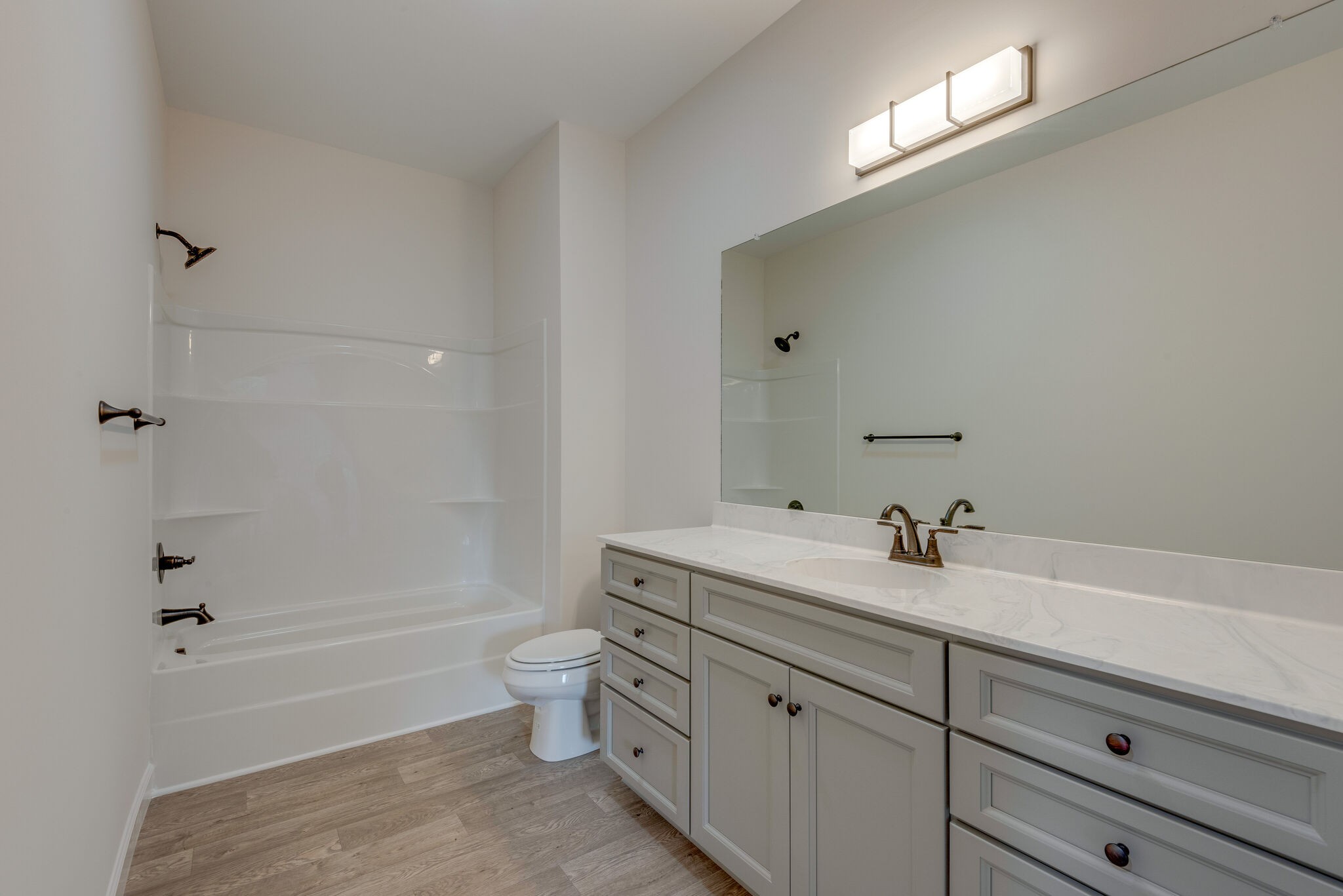 861 Hafner Road Charlotte, TN 37036 - Photo 17 of 26 Gallery Image 17