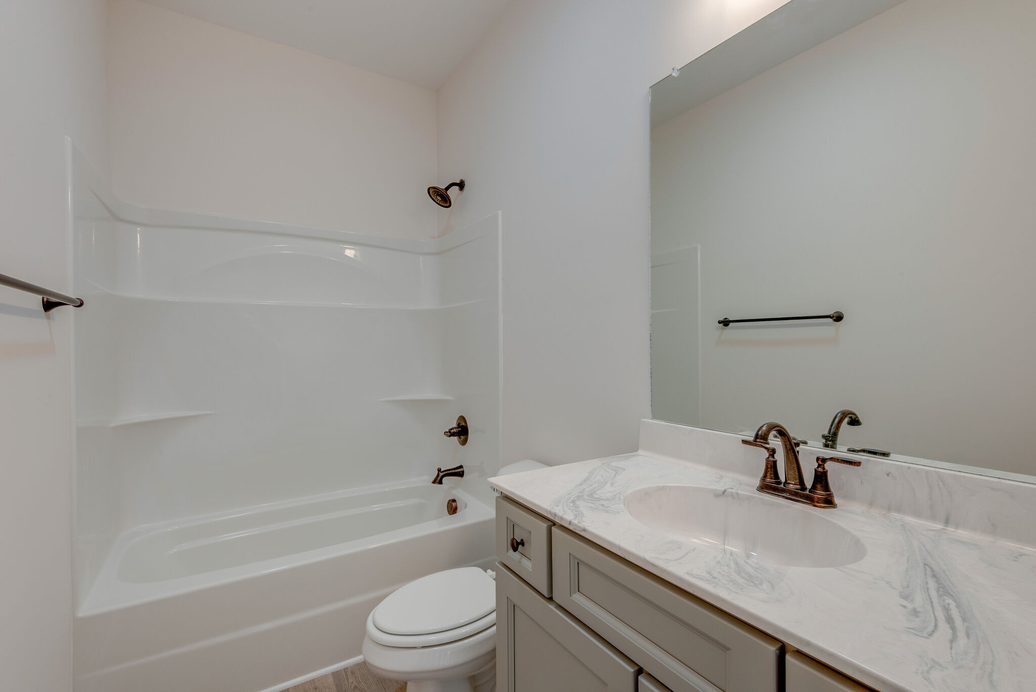 861 Hafner Road Charlotte, TN 37036 - Photo 23 of 26 Gallery Image 23