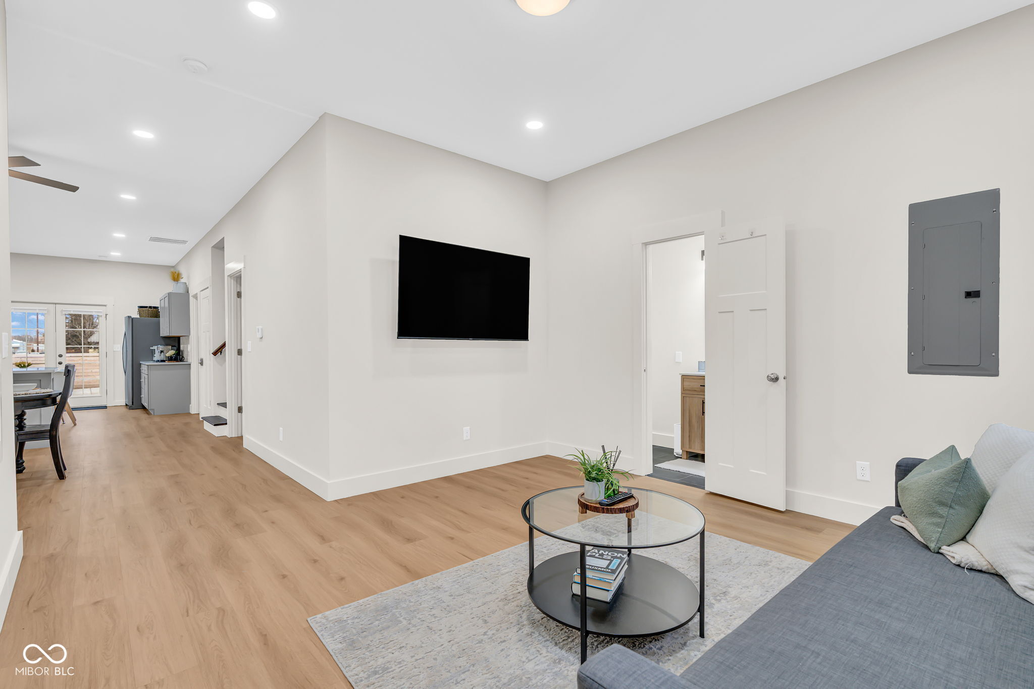 1502 Bates Street Indianapolis, IN 46201 - Photo 16 of 40