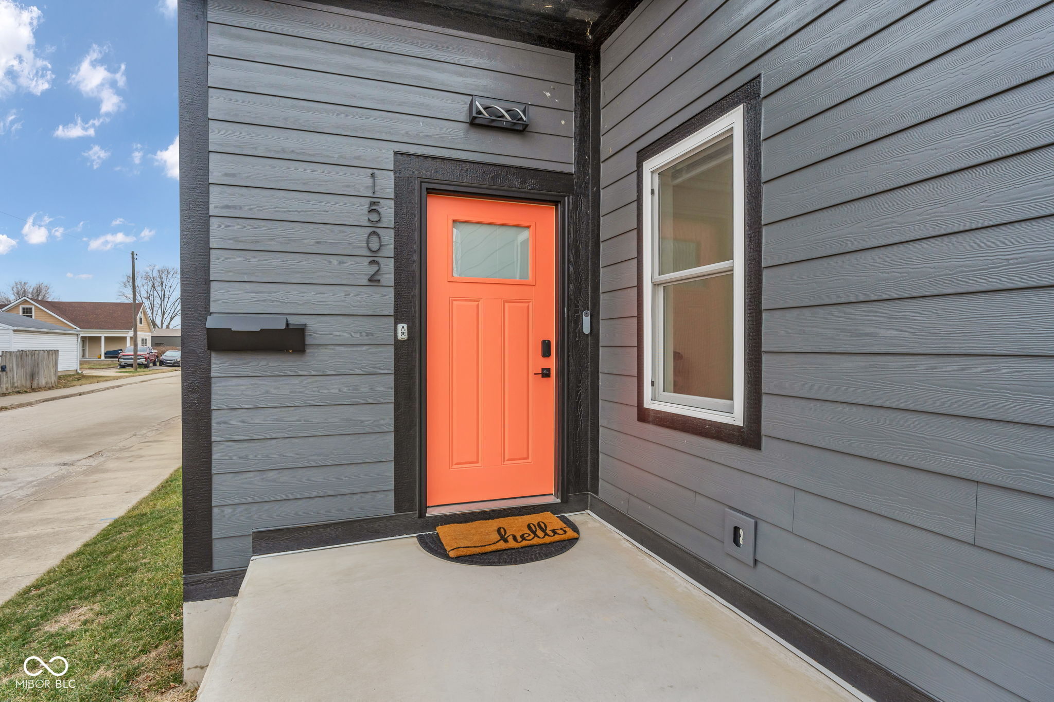 1502 Bates Street Indianapolis, IN 46201 - Photo 2 of 40