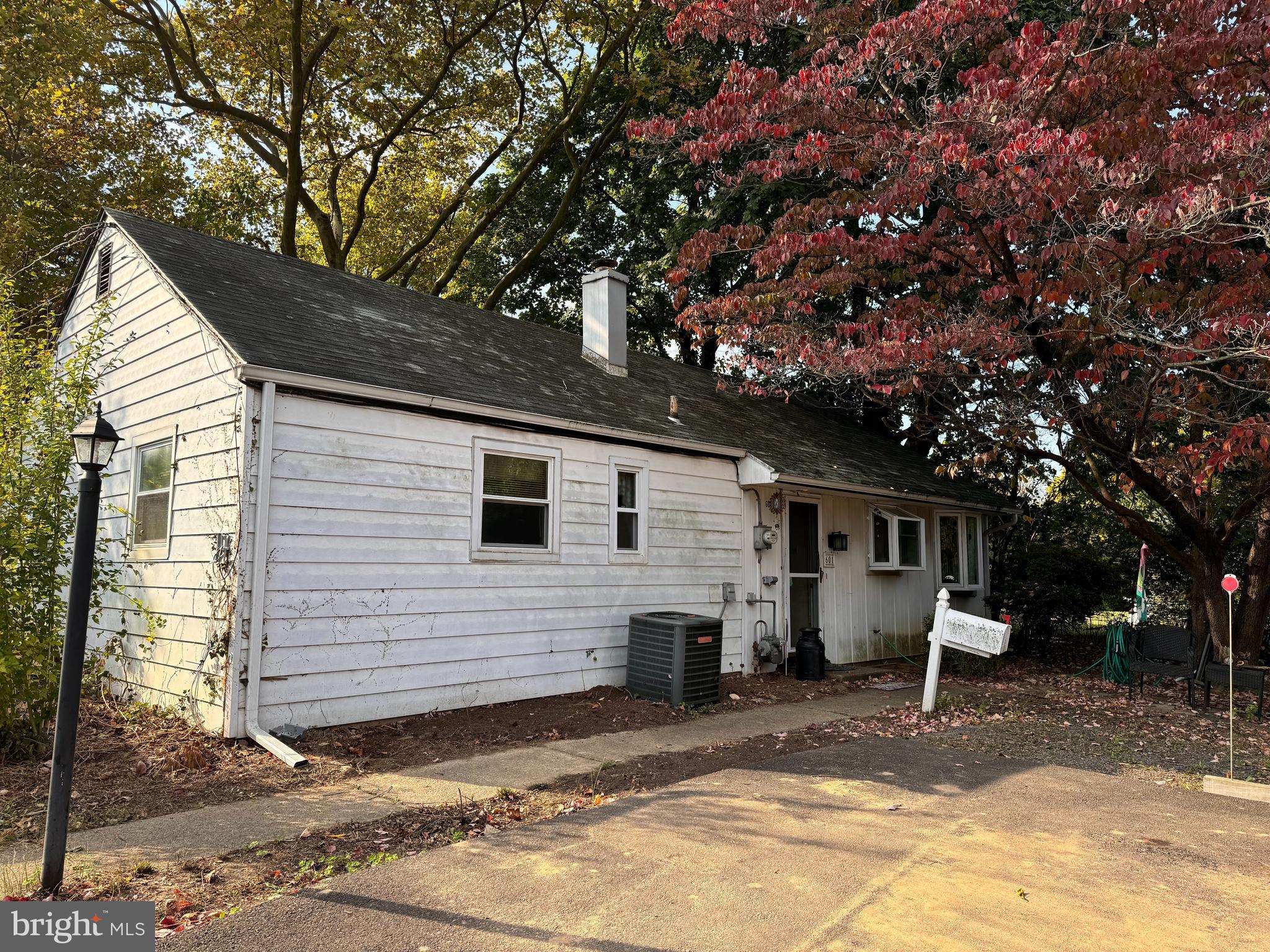601 South Warminster Road Hatboro, PA 19040 - Photo 1 of 27 Gallery Image 1
