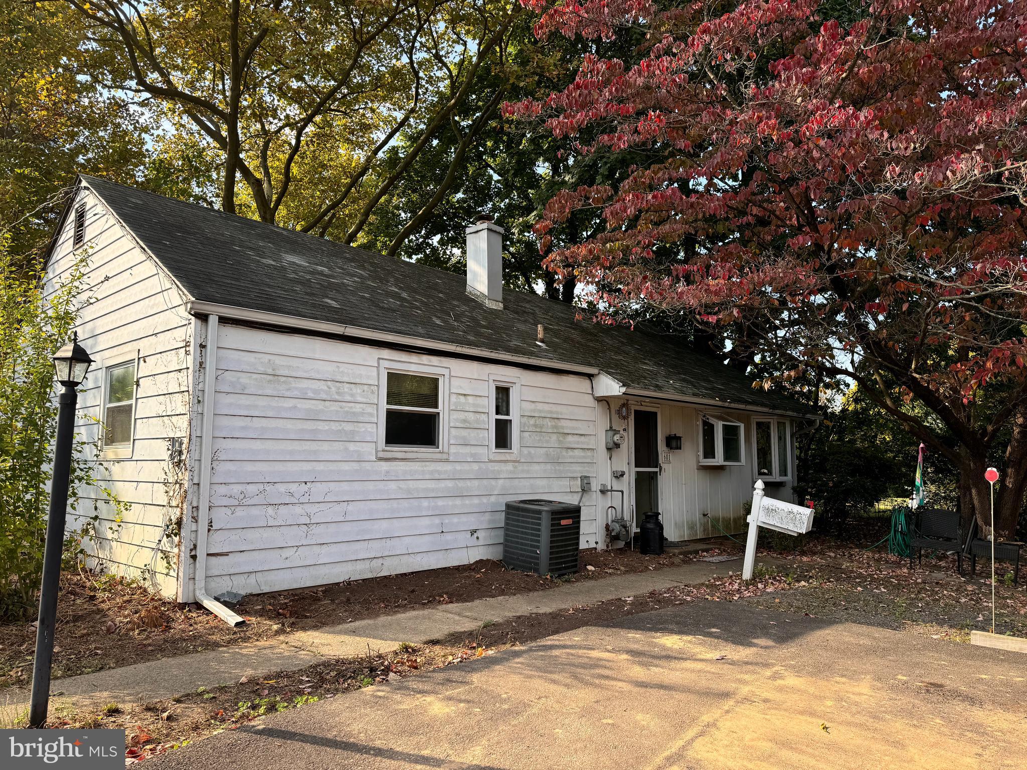 601 South Warminster Road Hatboro, PA 19040 - Photo 2 of 27 Gallery Image 2