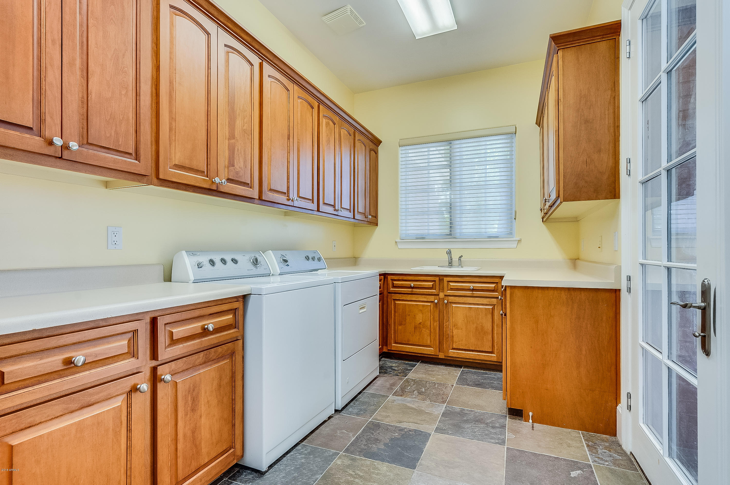 5015 North Camelhead Road Phoenix, AZ 85018 - Photo 27 of 32 Camelhead-75