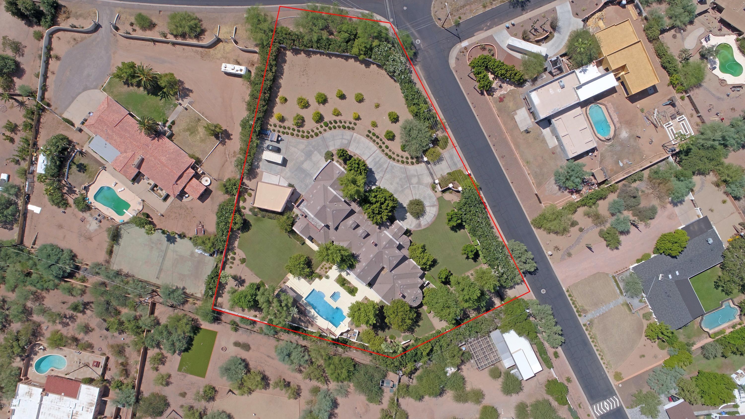5015 North Camelhead Road Phoenix, AZ 85018 - Photo 3 of 32 #0