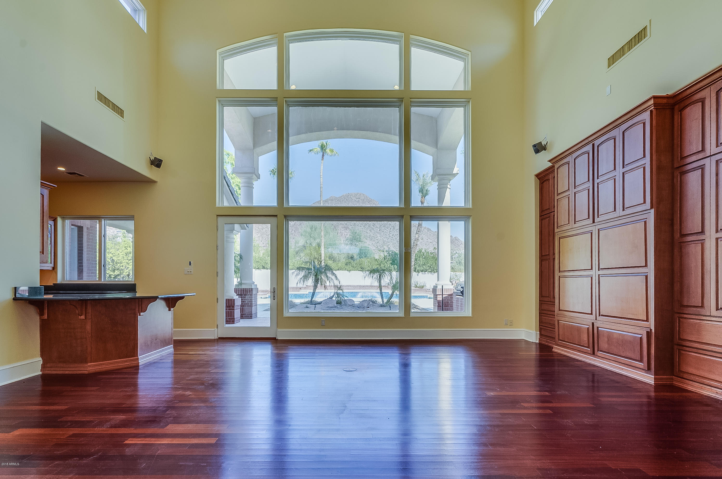 5015 North Camelhead Road Phoenix, AZ 85018 - Photo 10 of 32 Camelhead-16