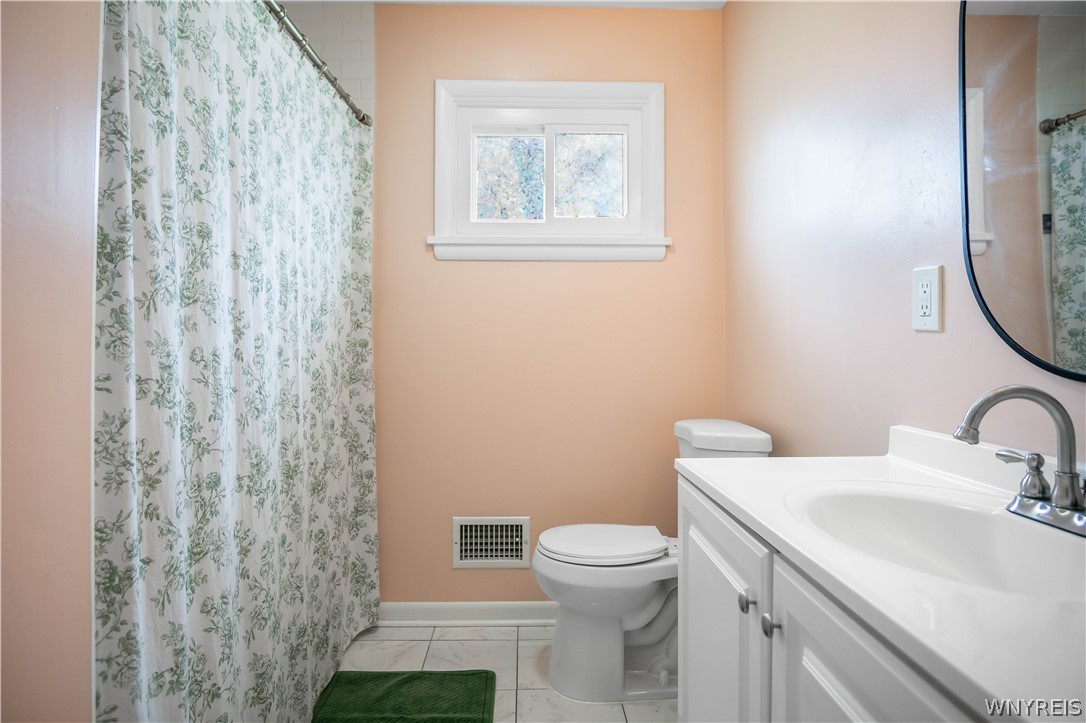 400 Lafayette Road Irondequoit, NY 14609 - Photo 14 of 26