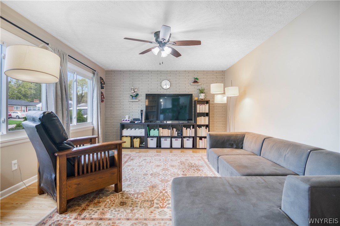 400 Lafayette Road Irondequoit, NY 14609 - Photo 5 of 26