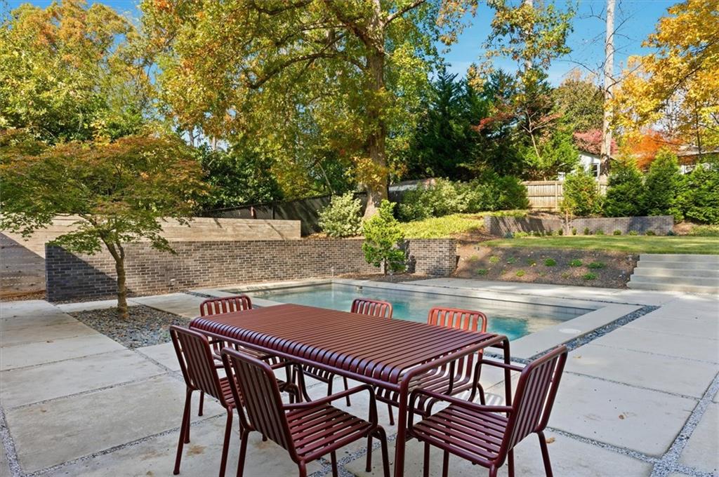 1470 Lavista Road Northeast Atlanta, GA 30324 - Photo 4 of 55