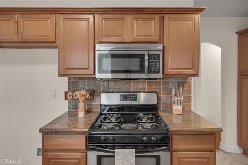 12042 Springview Drive La Mirada, CA 90638 - Photo 11 of 26