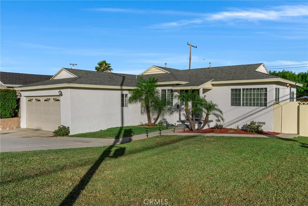 12042 Springview Drive La Mirada, CA 90638 - Photo 3 of 26