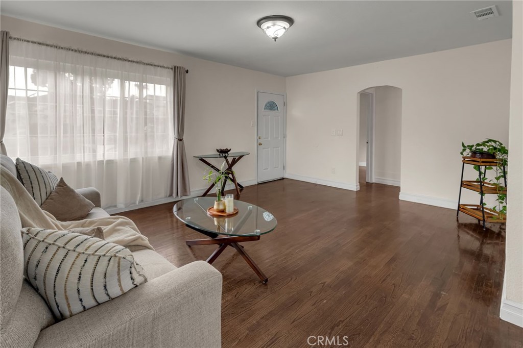 12042 Springview Drive La Mirada, CA 90638 - Photo 6 of 26