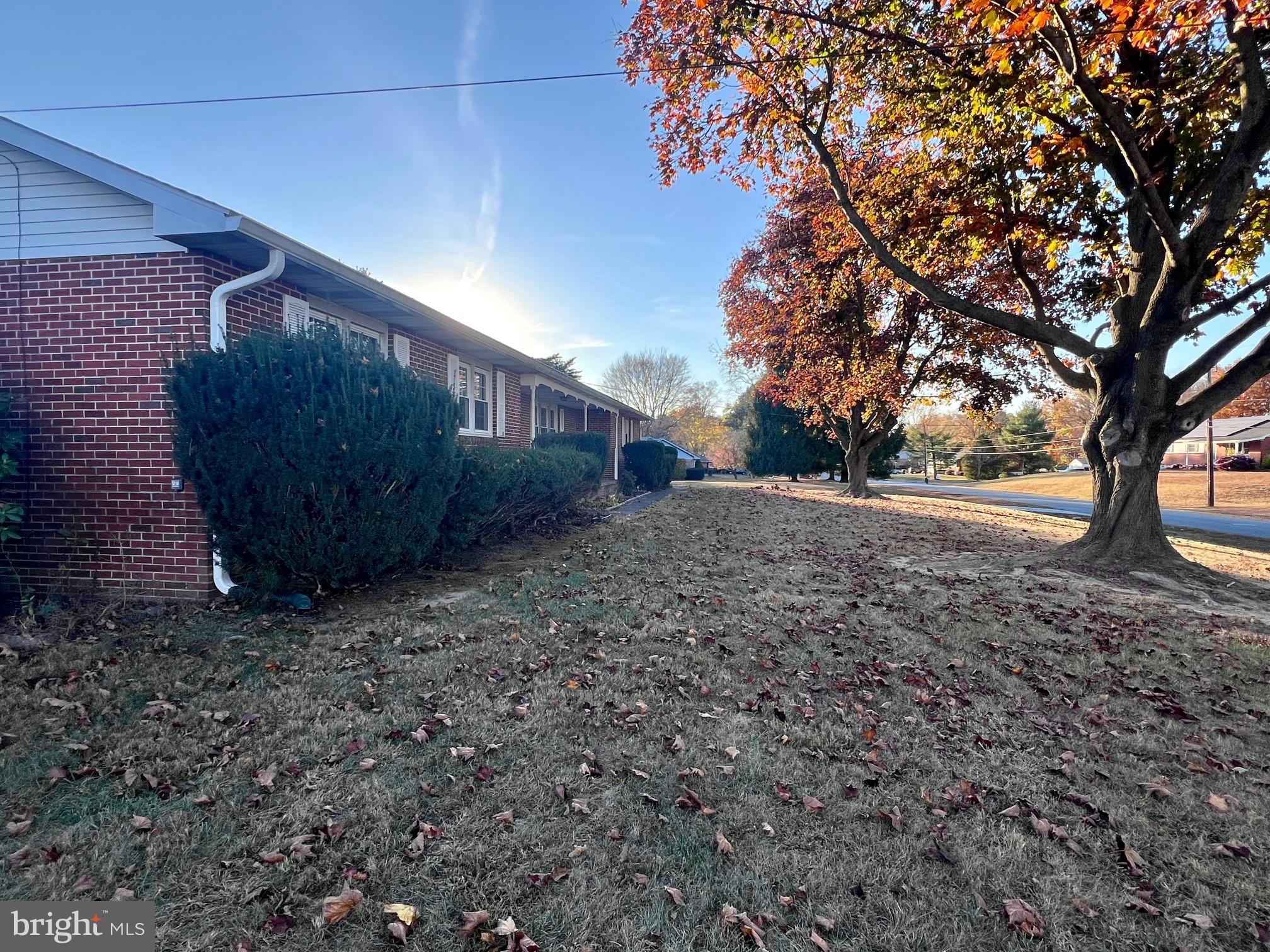 21 Marabou Drive Newark, DE 19702 - Photo 2 of 48
