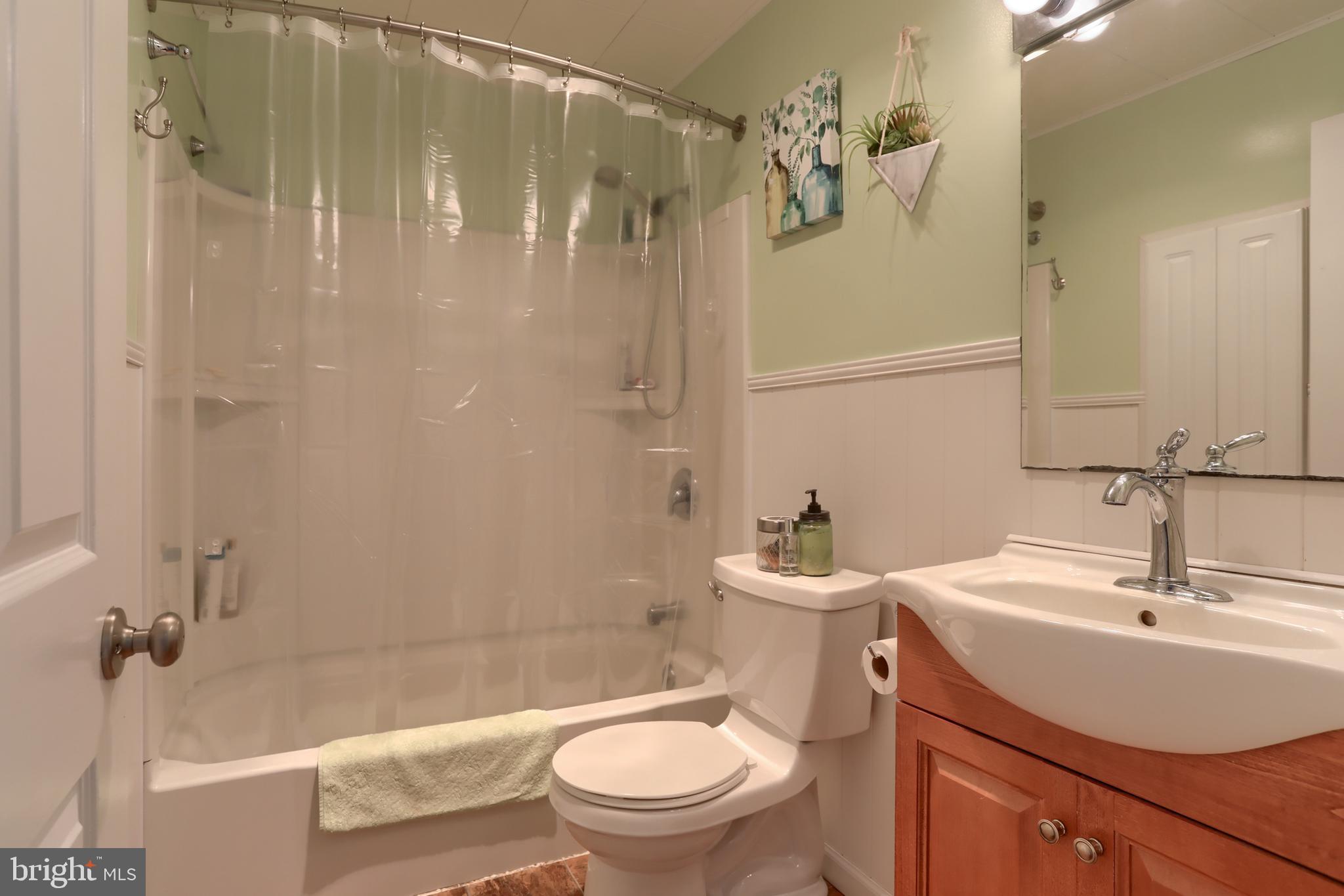 912 Wilhelm Road Harrisburg, PA 17111 - Photo 16 of 32 Gallery Image 16