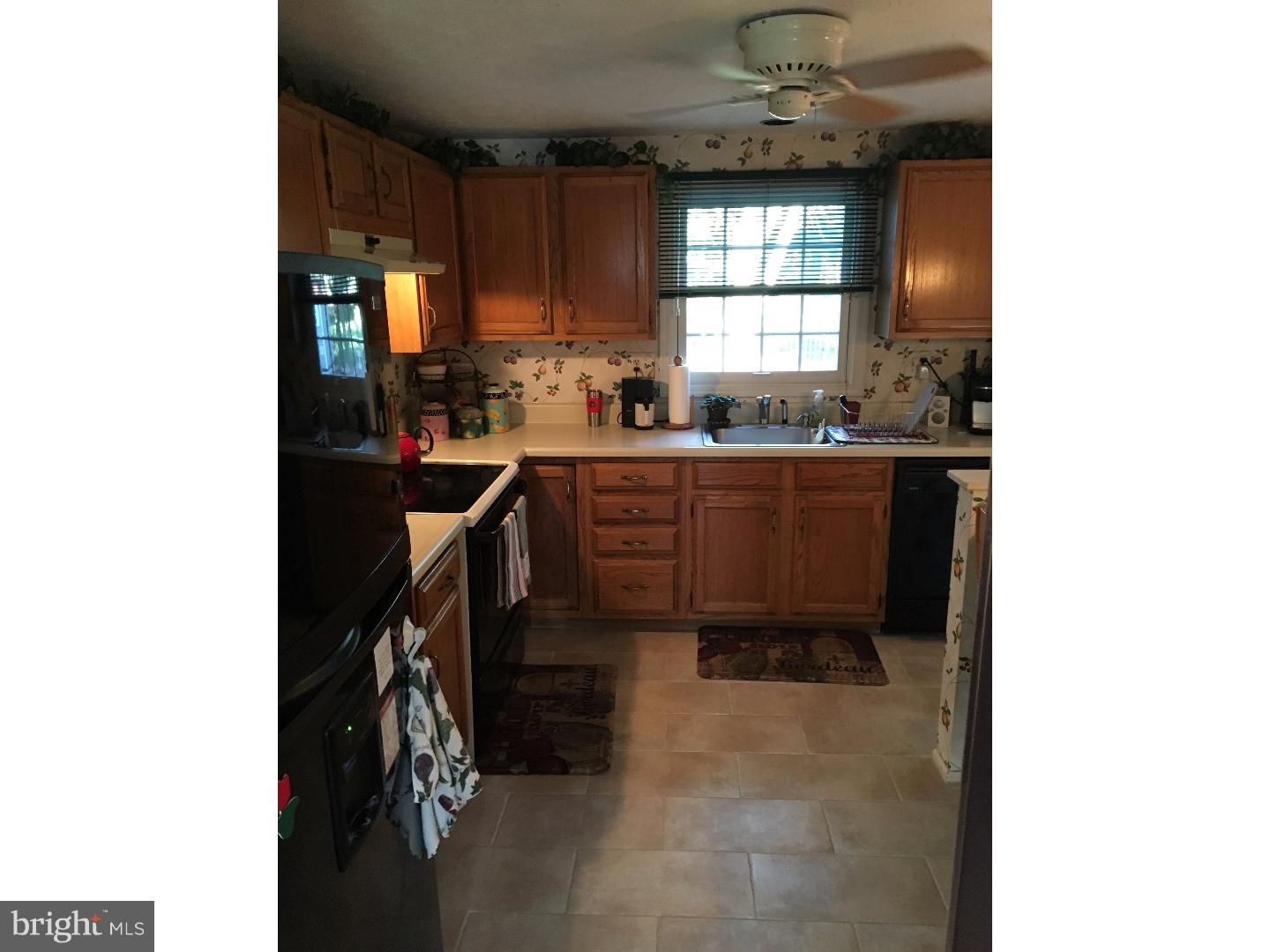 8 Raleigh Lane Marlton, NJ 08053 - Photo 12 of 24 Gallery Image 12