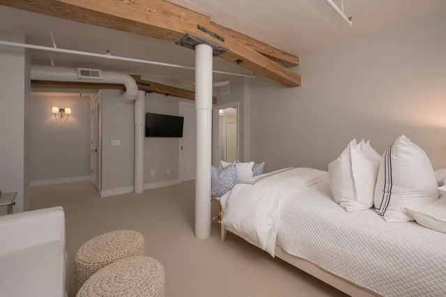 a close view of sink