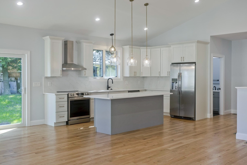 55 Woodrow Street Springfield, MA 01119 - Photo 34 of 37