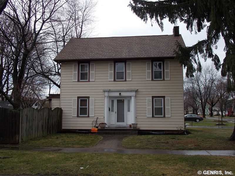 107 Hoover Road Irondequoit, NY 14617 - Photo 1 of 1 Exterior Front