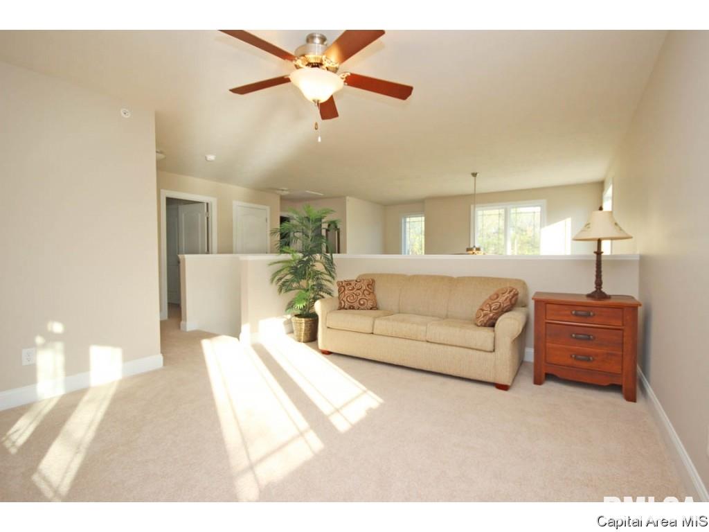 9 Waters Edge Boulevard, Unit 12 Springfield, IL 62712 - Photo 13 of 35 Gallery Image 13