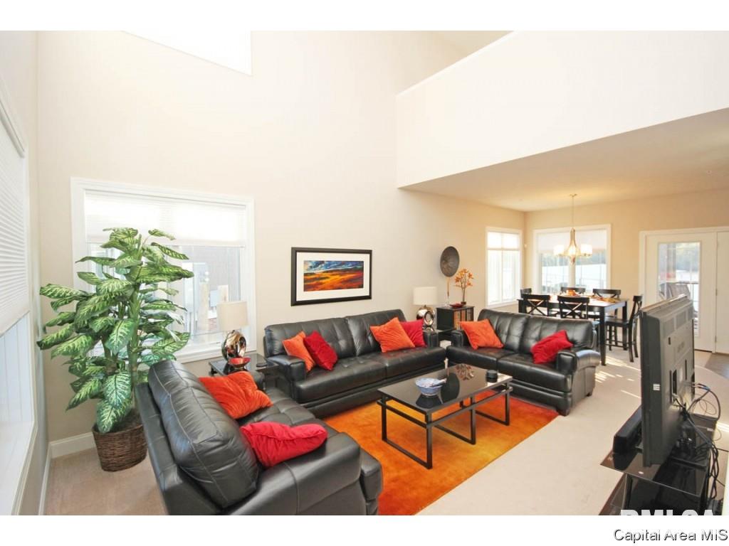 9 Waters Edge Boulevard, Unit 12 Springfield, IL 62712 - Photo 3 of 35 Gallery Image 3