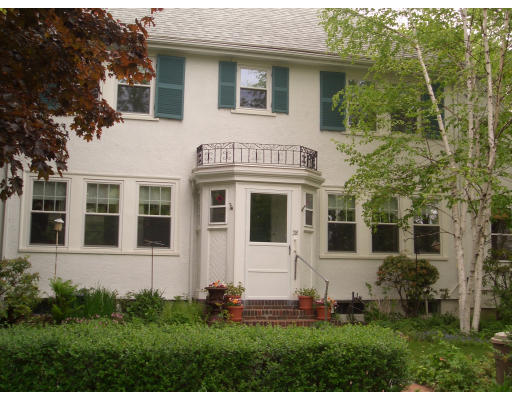28 Standish Road Milton, MA 02186 - Photo 1 of 18 Gallery Image 1
