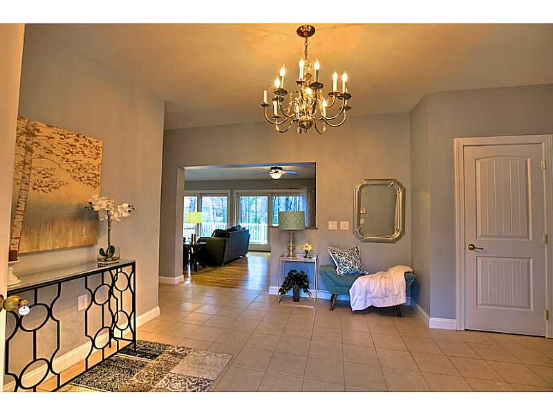 31 Northup Plat Road Coventry, RI 02816 - Photo 6 of 23 Entry.