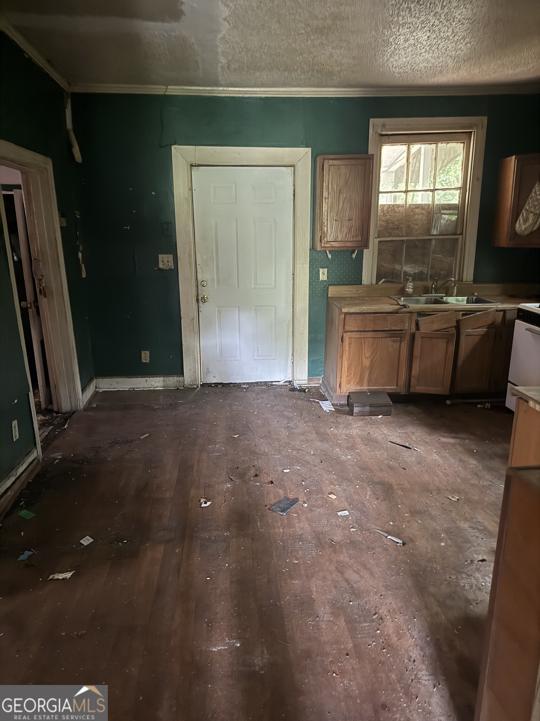 1455 2nd Street Macon, GA 31201 - Photo 2 of 10