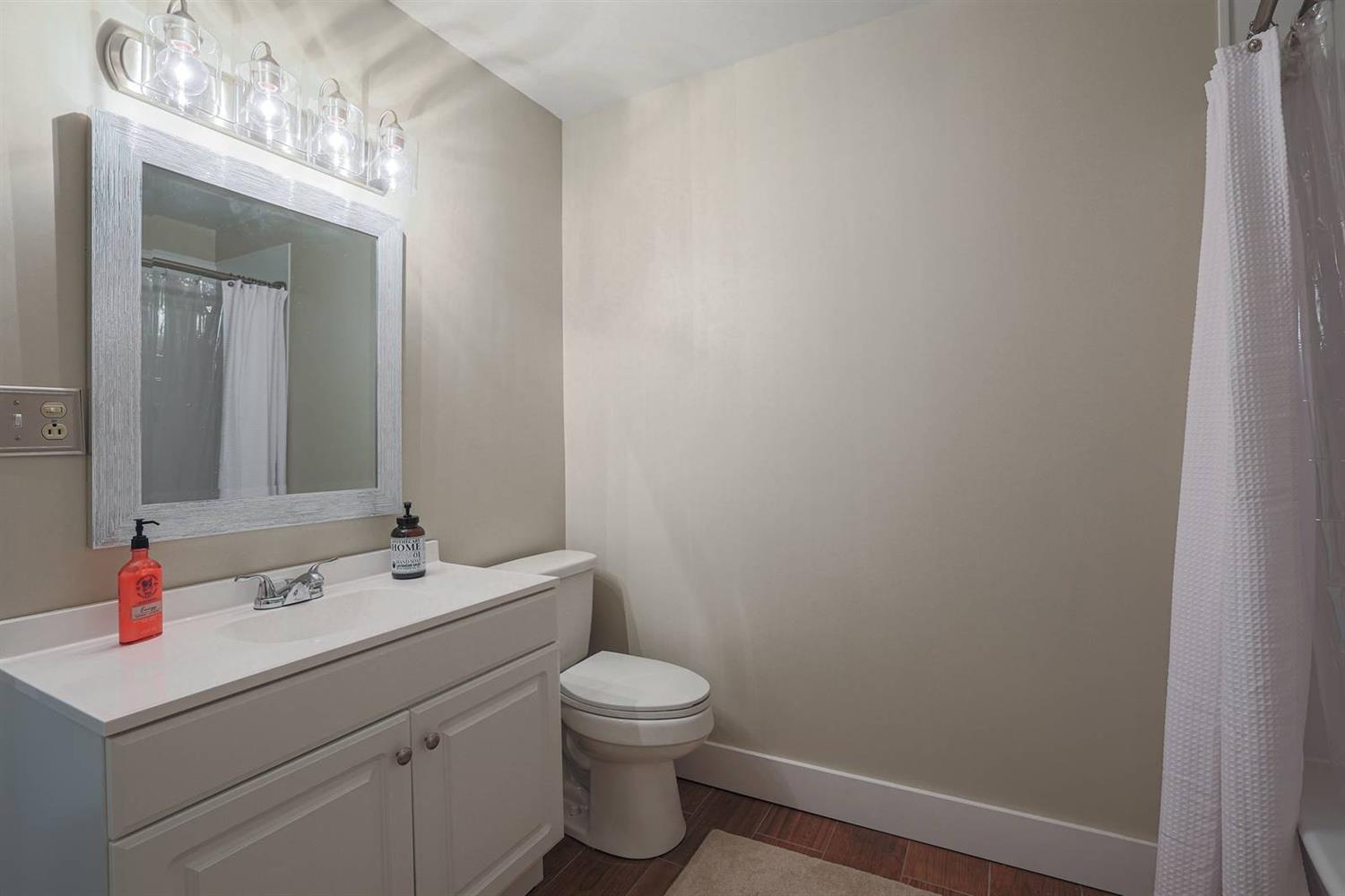 2406 Flemming Road Middletown, OH 45042 - Photo 19 of 28 Gallery Image 19
