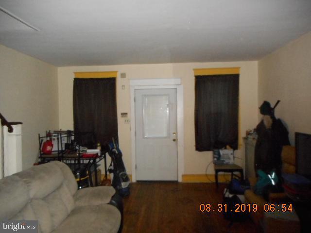 527 Marwood Road Philadelphia, PA 19120 - Photo 4 of 39 Gallery Image 4