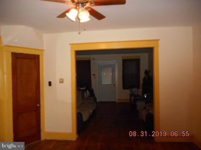 527 Marwood Road Philadelphia, PA 19120 - Photo 6 of 39 Gallery Image 6