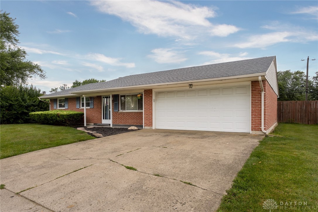 210 Sweet Potato Ridge Road Englewood, OH 45322 - Photo 3 of 24 Gallery Image 3