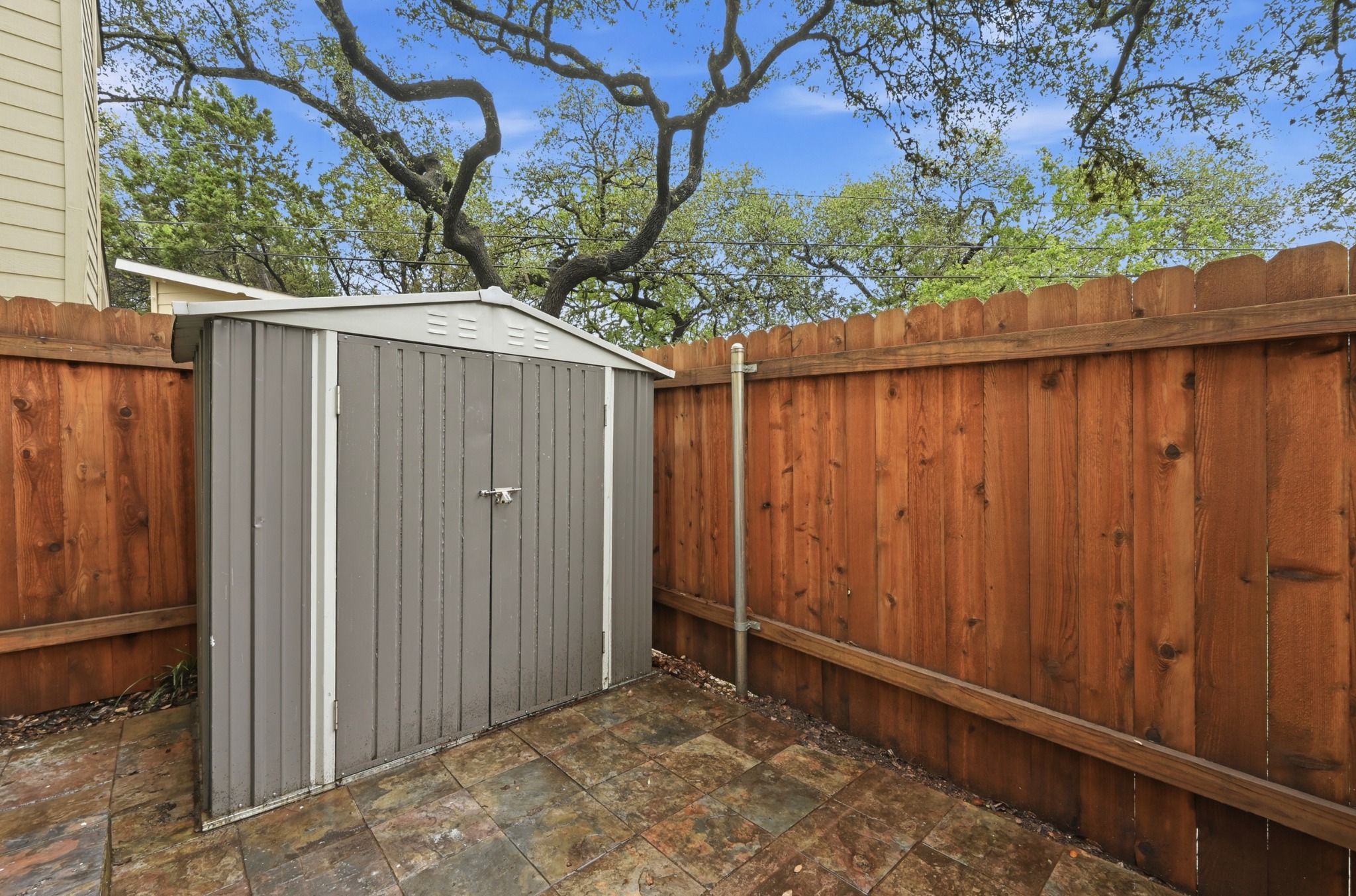 1504 Allen Road, Unit B Austin, TX 78746 - Photo 18 of 22 Patio