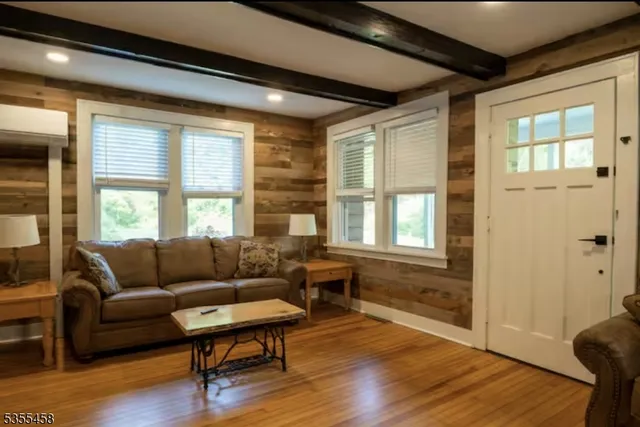 $675,000 | 14 Luchetti Way, Newton, NJ 07860