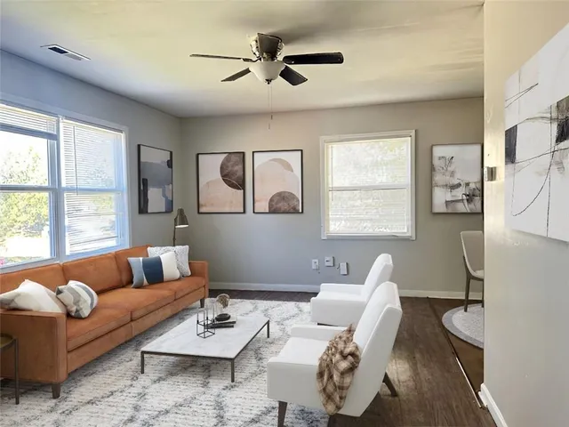 $124,900 | 2913 South 52 Street, Kansas City, KS 66106