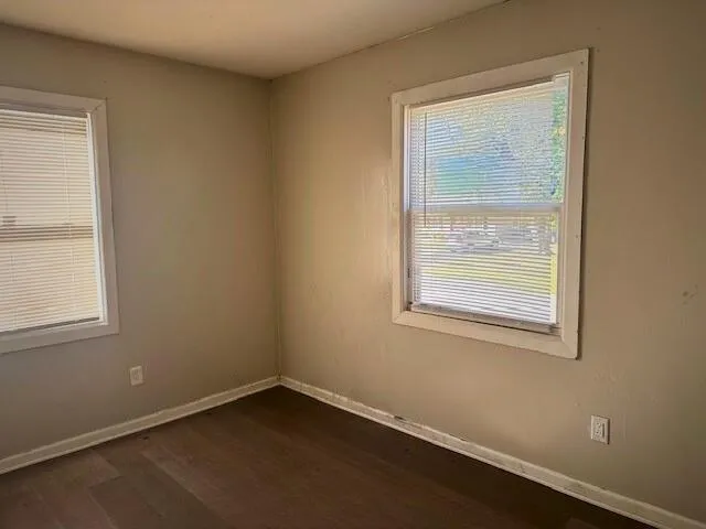 $124,900 | 2913 South 52 Street, Kansas City, KS 66106