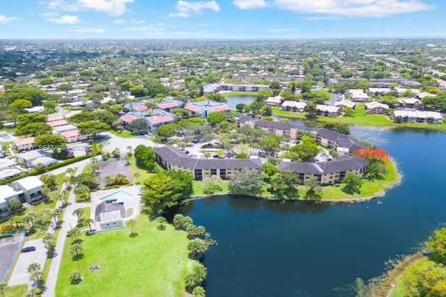 $1,925 | 9022 Northwest 28th Drive, Unit 2311, Coral Springs, FL 33065