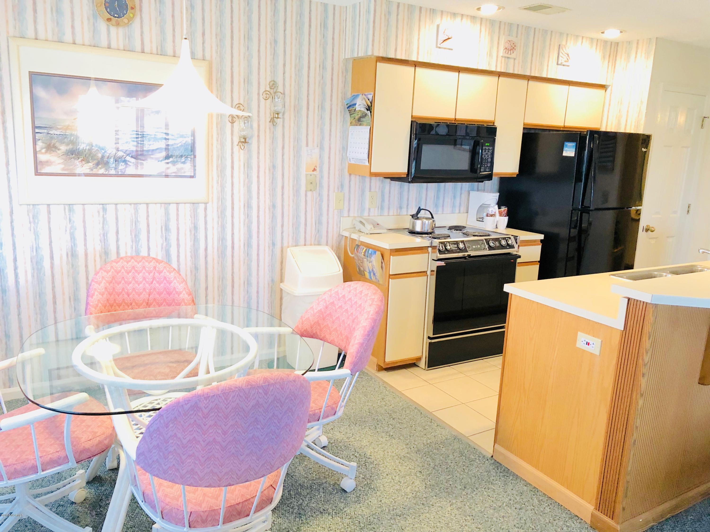 215 Clubhouse Road, Unit 206 Sunset Beach, NC 28468 - Photo 12 of 29 IMG-0075