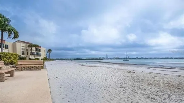 $3,800 | 895 South Gulfview Boulevard, Unit 203, Clearwater Beach, FL 33767