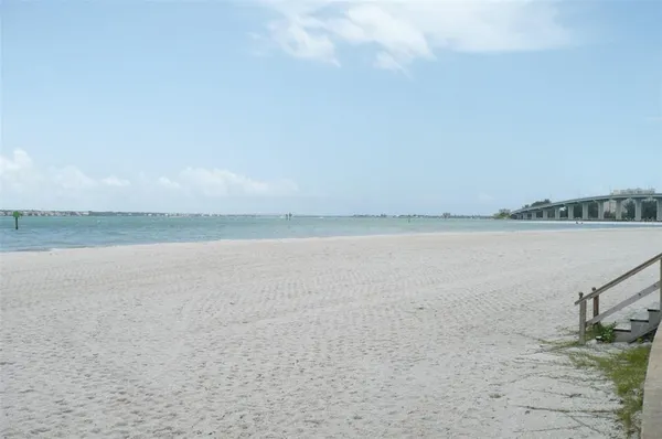 $3,800 | 895 South Gulfview Boulevard, Unit 203, Clearwater Beach, FL 33767