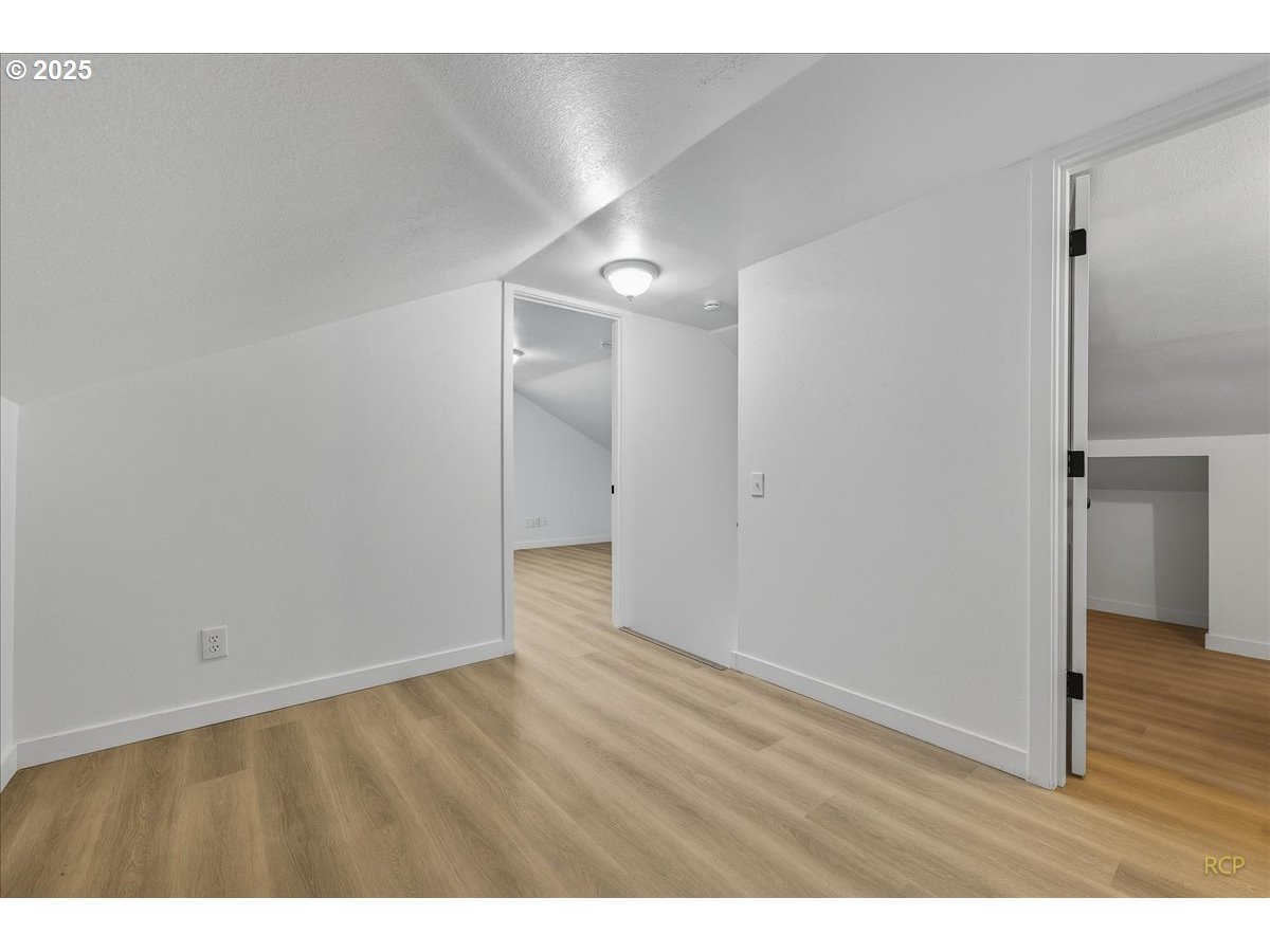 11420 Southeast Clinton Street Portland, OR 97266 - Photo 23 of 34 a view of an empty room