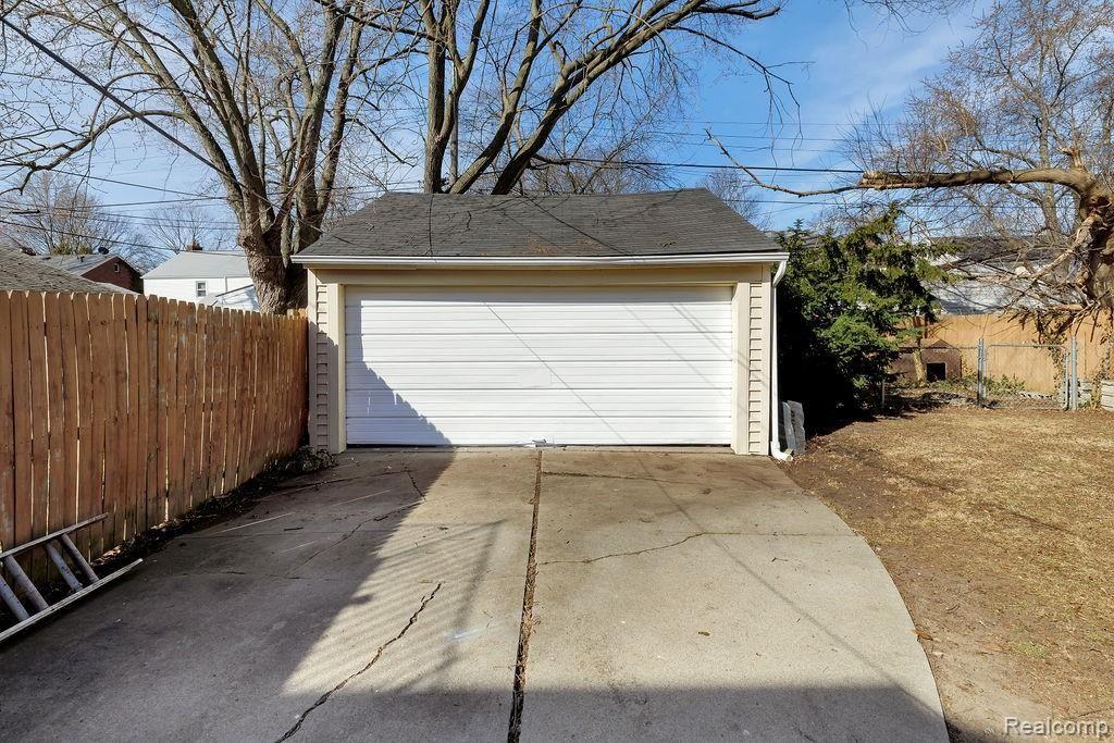 14177 Stahelin Road Detroit, MI 48223 - Photo 25 of 26 GO0A9169.jpg